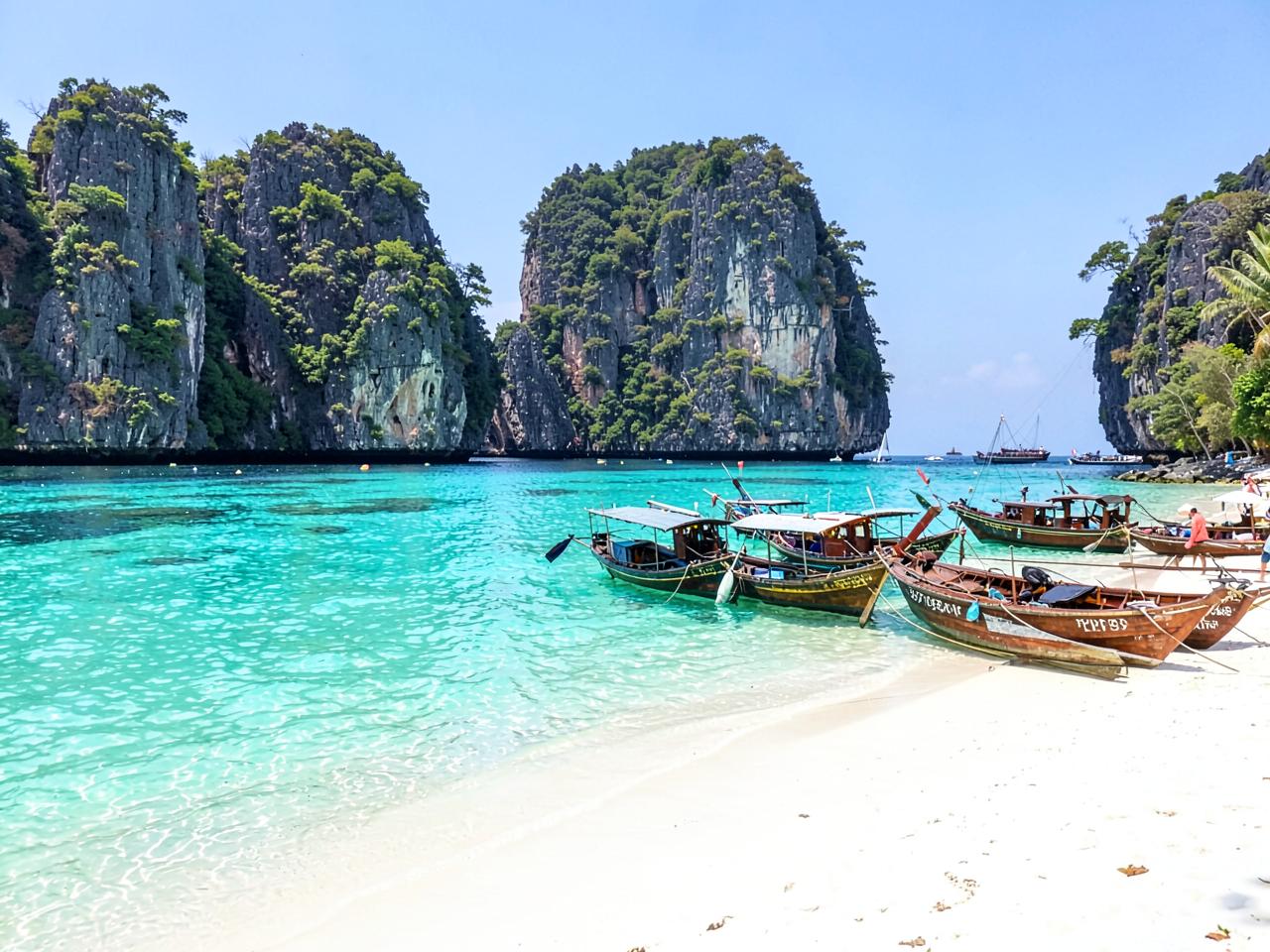 Phi Phi